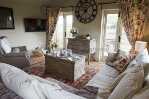 ellerton cottage one 18.jpg